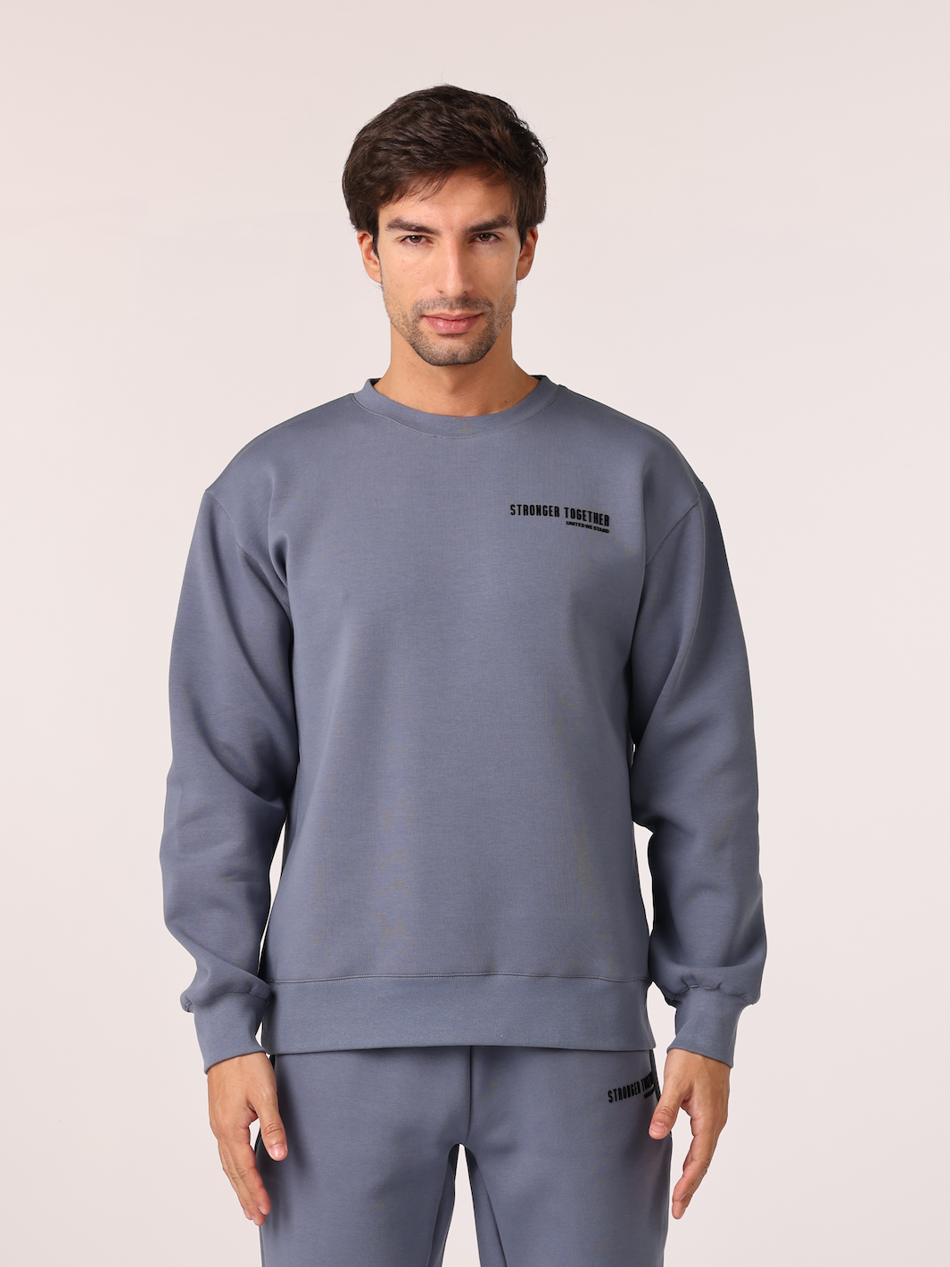 #color_air-force-blue