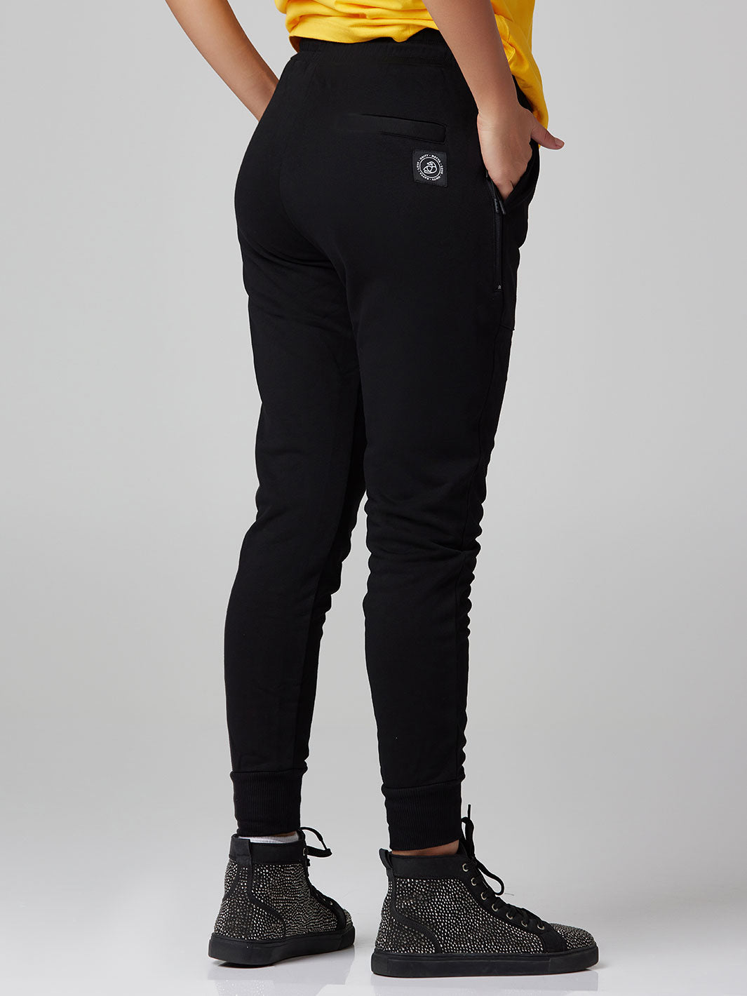 Women Batta Track Pants in French Terry