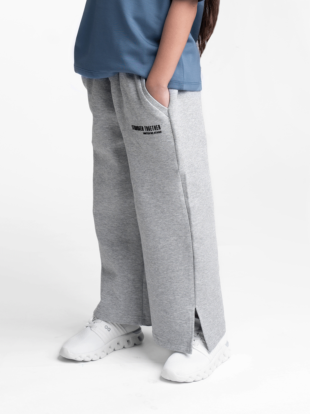 03KWP Girls Blended Cotton Wide-Leg Joggers