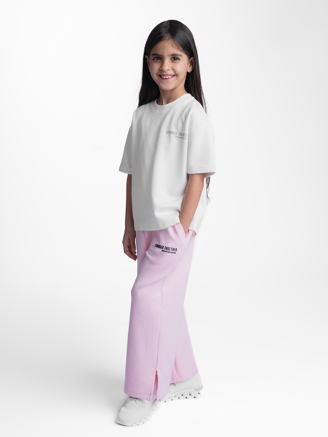03KWP Girls Blended Cotton Wide-Leg Joggers