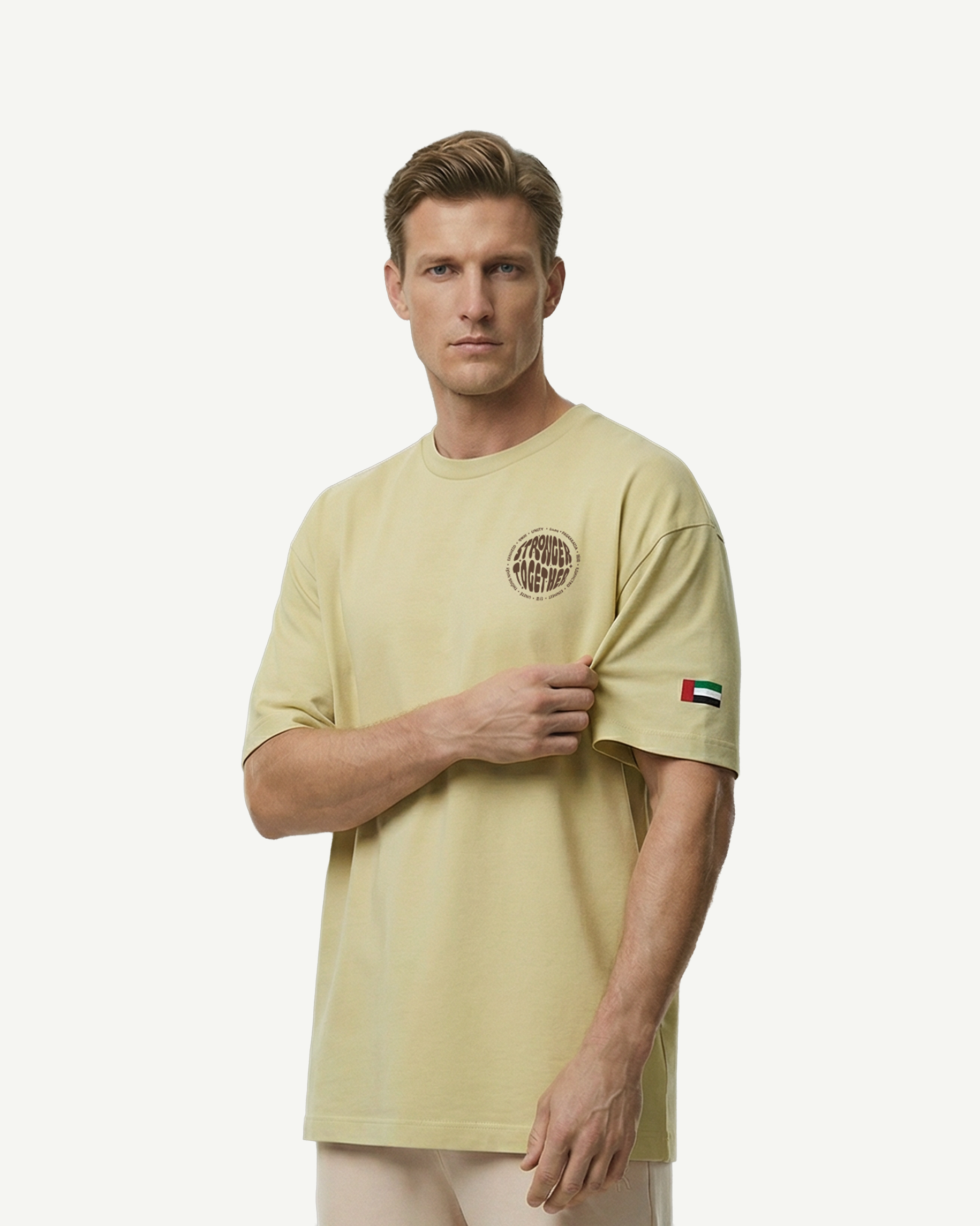 تي شيرت جرافيك للرجال من جلوبال يونيتي