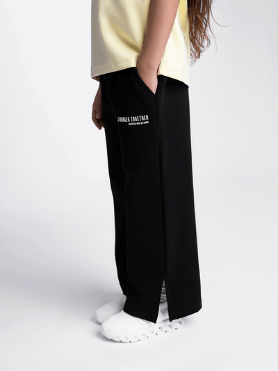 03KWP Girls Blended Cotton Wide-Leg Joggers